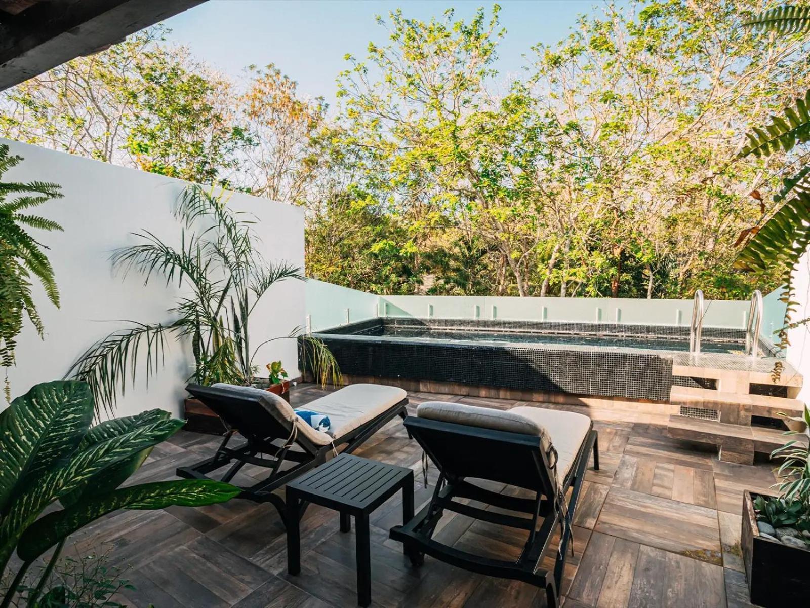 Mia Luxury & Hotel Bacalar